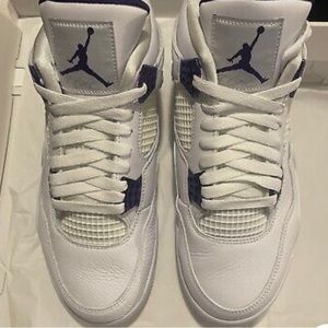 Jordan 4 Metallic Purple MENS SIZE 11